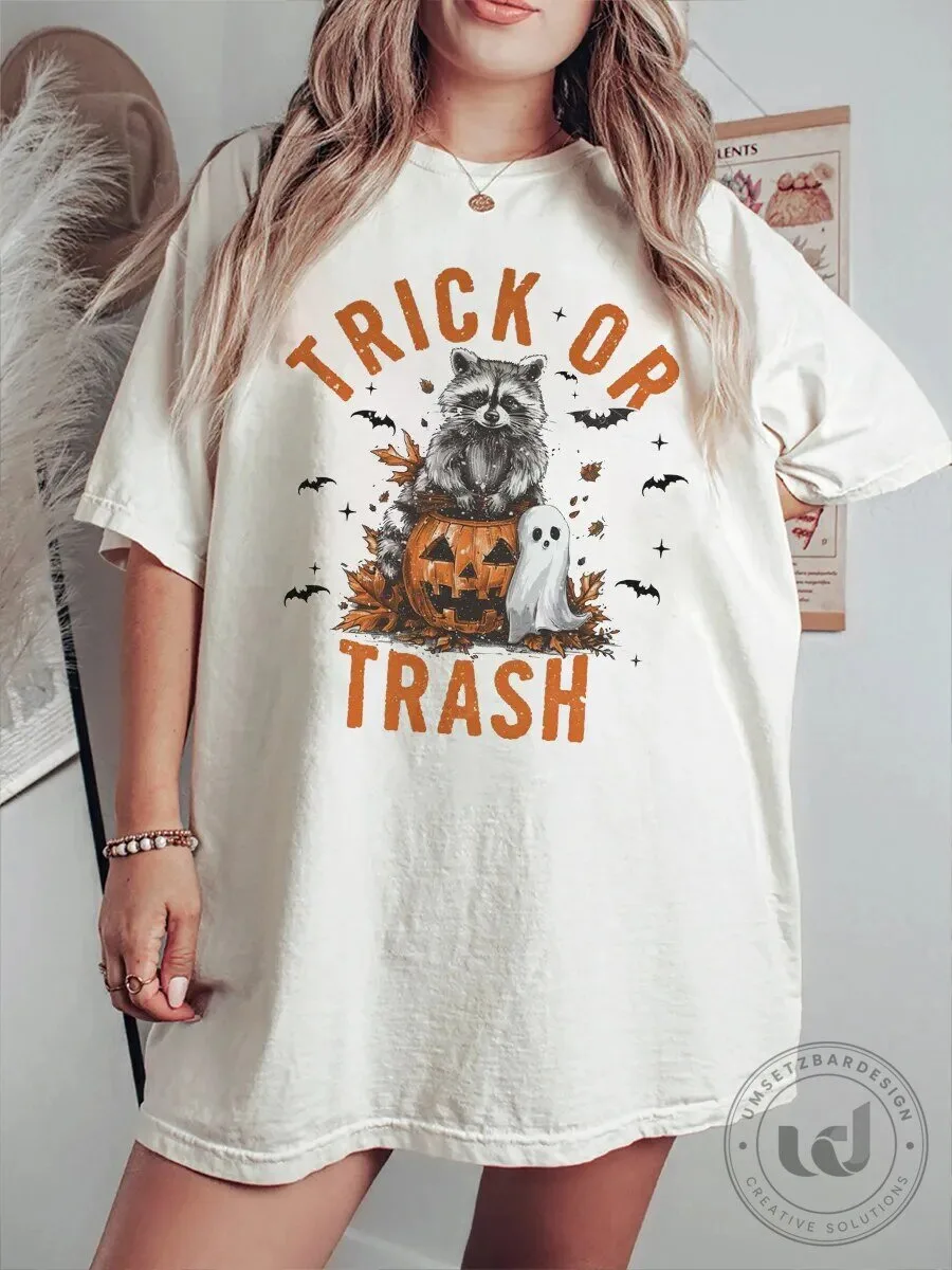 Trick Or Trash Raccoon And Ghost Halloween Spooky Season T-Shirt
